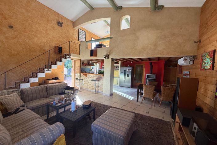 Image No.2-3 Bed House for sale