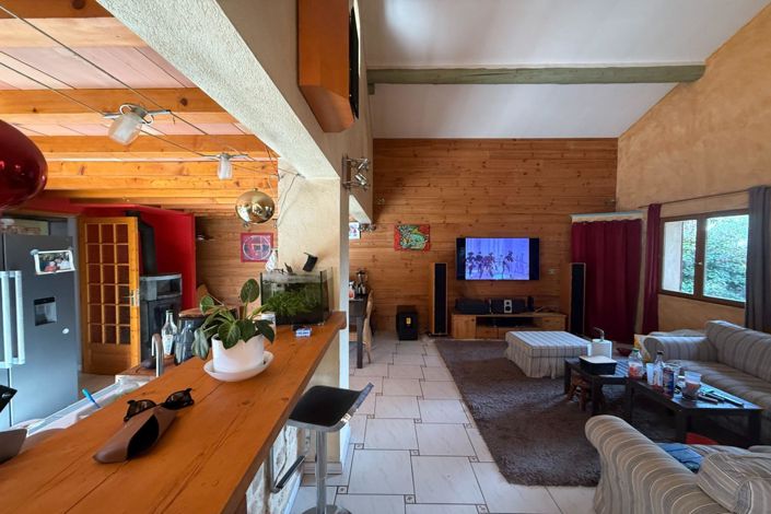 Image No.3-3 Bed House for sale