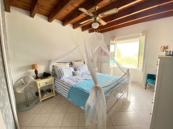 Image No.8-3 Bed House for sale