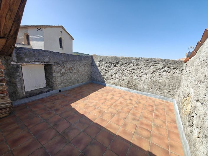 Image No.1-2 Bed House for sale