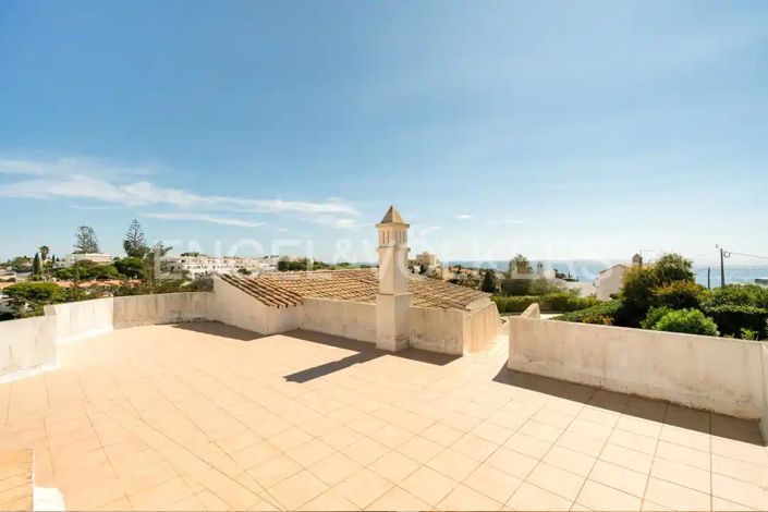 Image No.34-4 Bed House for sale