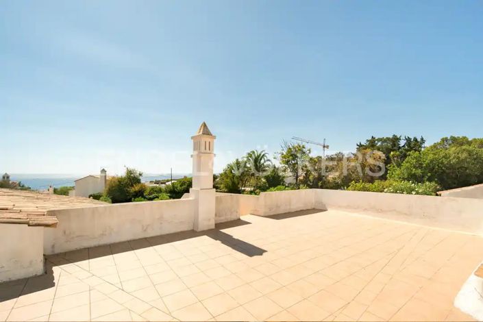 Image No.35-4 Bed House for sale