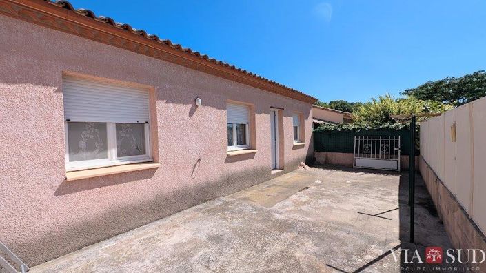 Image No.10-3 Bed House for sale