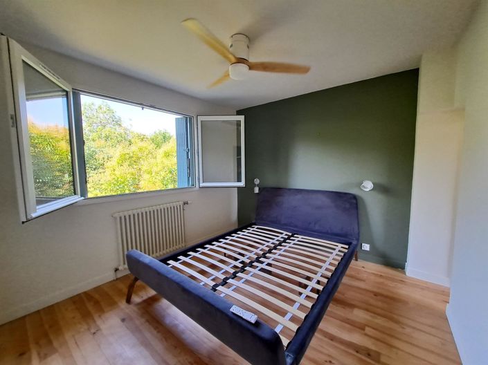 Image No.14-4 Bed House for sale