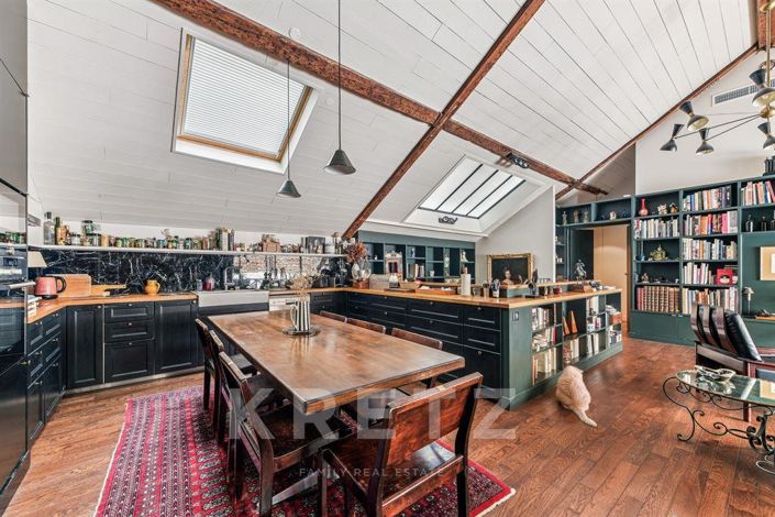 Image No.2-6 Bed House for sale