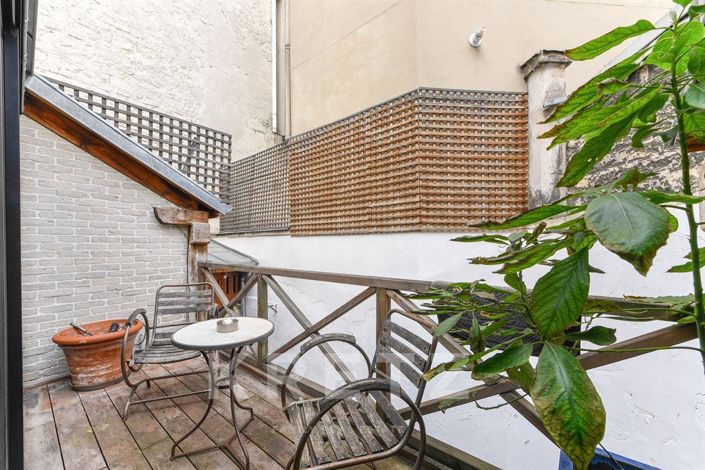 Image No.6-6 Bed House for sale