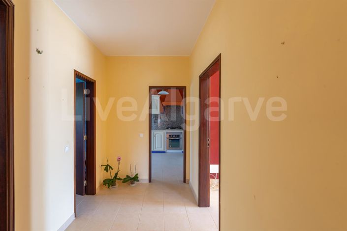 Image No.5-5 Bed House for sale