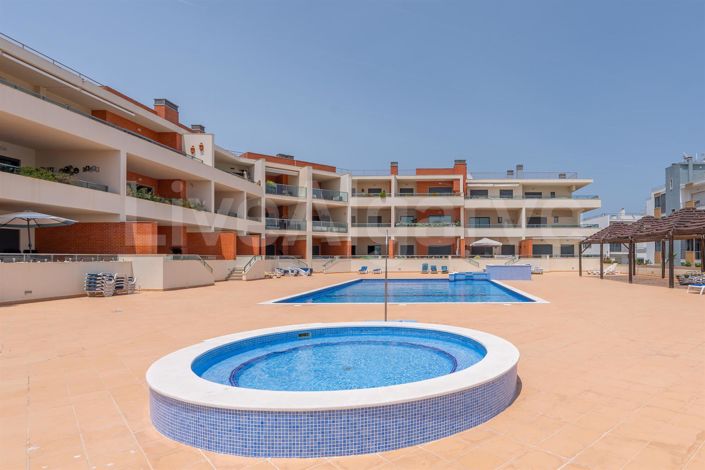 Image No.11-4 Bed Apartment for sale