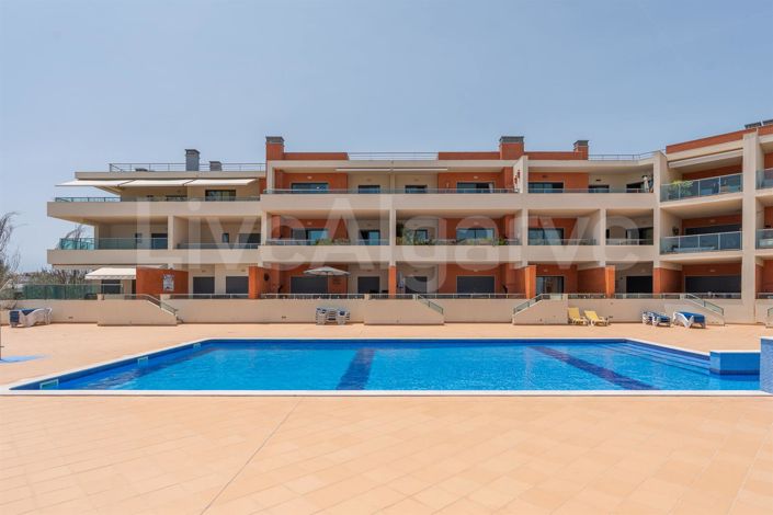 Image No.13-4 Bed Apartment for sale