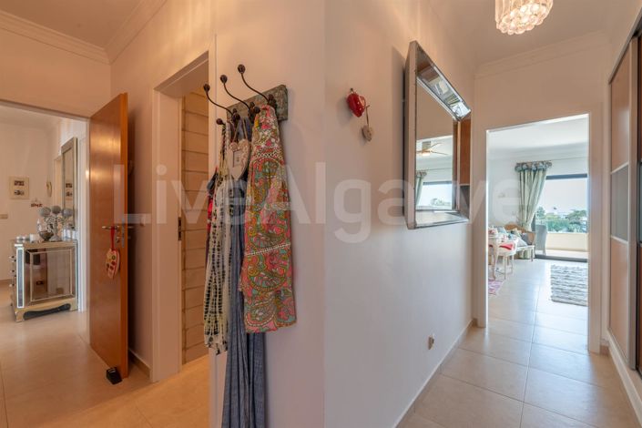 Image No.29-4 Bed Apartment for sale