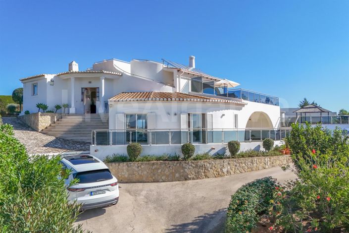 Image No.25-4 Bed House for sale