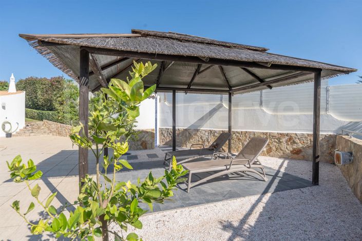 Image No.37-4 Bed House for sale