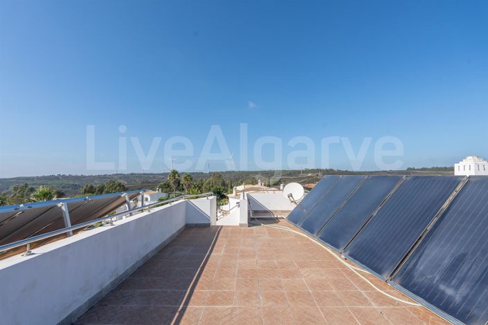 Image No.42-4 Bed House for sale