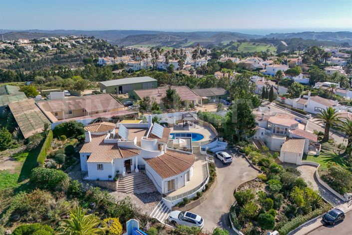 Image No.44-4 Bed House for sale