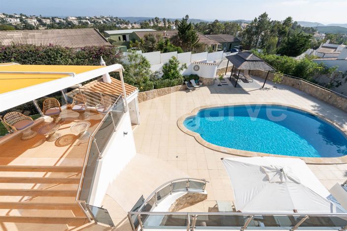 Image No.7-4 Bed House for sale