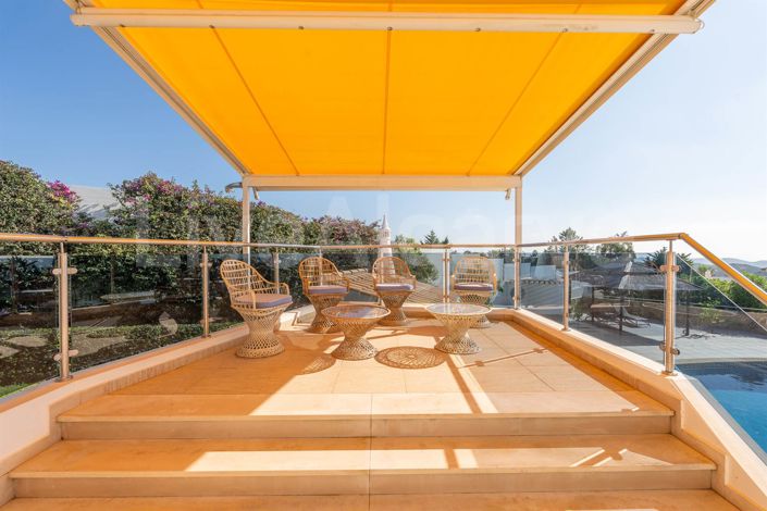 Image No.8-4 Bed House for sale