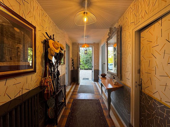 Image No.4-5 Bed House for sale