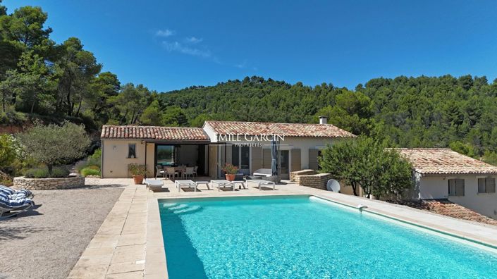 Image No.5-5 Bed House for sale