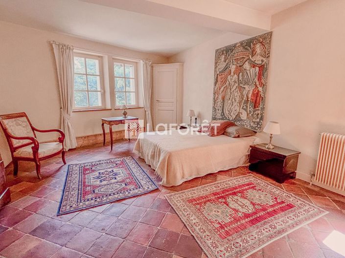 Image No.5-Propriété de 6 chambres à vendre à Nérac