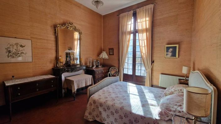 Image No.10-House for sale