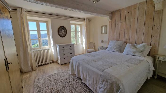 Image No.7-House for sale