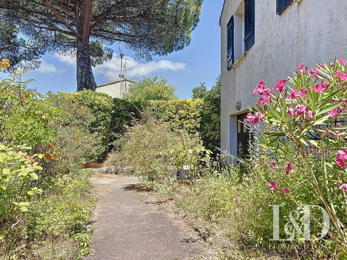 Image No.11-4 Bed House for sale