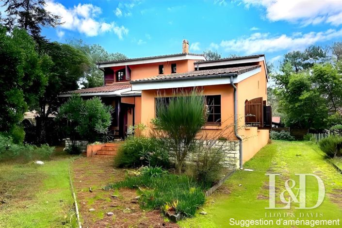 Image No.21-5 Bed House for sale