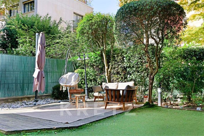 Image No.20-4 Bed Apartment for sale