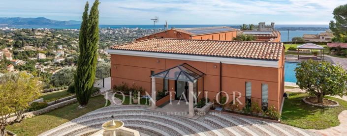 Image No.17-6 Bed House for sale