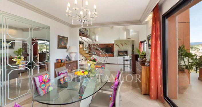 Image No.9-6 Bed House for sale