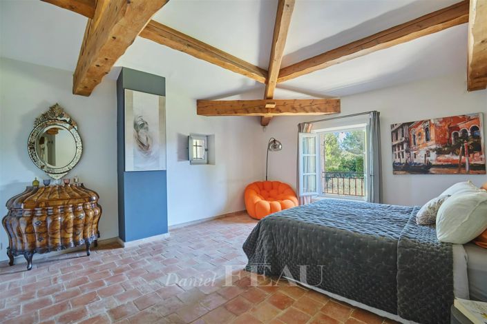 Image No.16-4 Bed House for sale