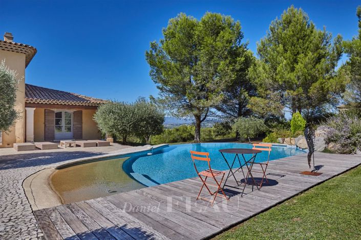 Image No.7-4 Bed House for sale