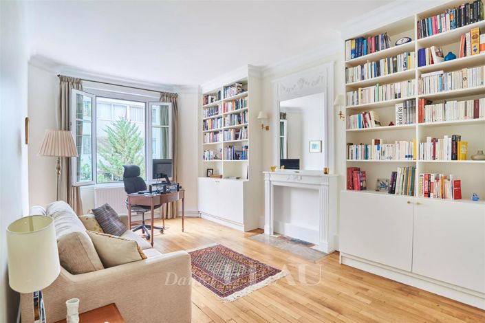 Image No.2-Appartement de 2 chambres à vendre à Paris