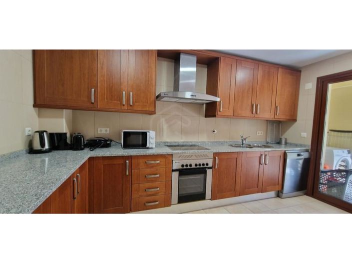 Image No.10-2 Bed House for sale