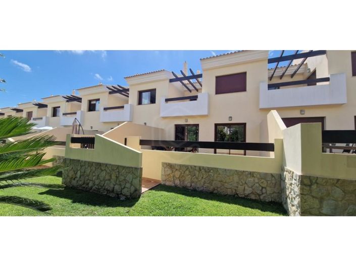 Image No.24-2 Bed House for sale