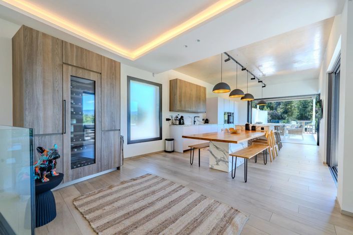 Image No.14-4 Bed House for sale