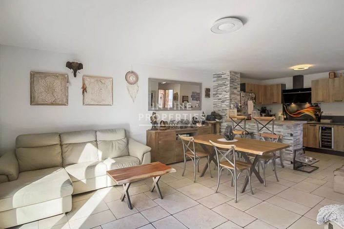 Image No.6-Maison de 3 chambres à vendre à Auribeau-sur-Siagne