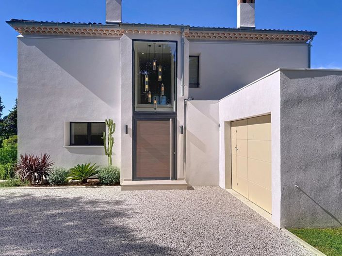 Image No.28-5 Bed House for sale