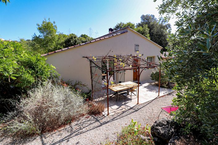 Image No.32-3 Bed House for sale