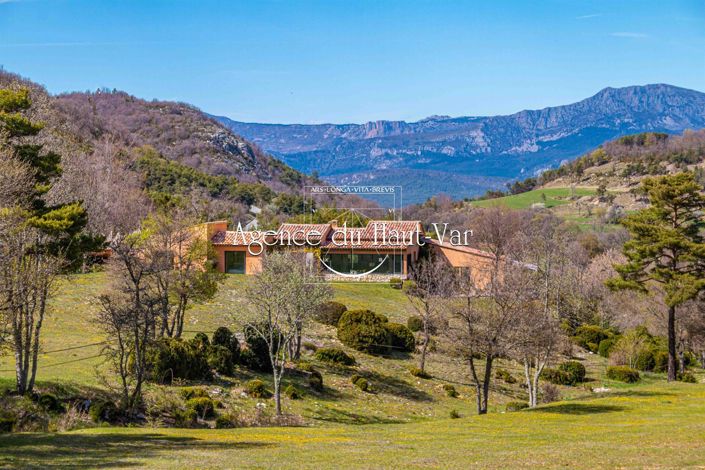 Image No.4-Maison de 4 chambres à vendre à Bargème