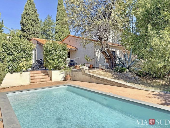 Image No.2-6 Bed House for sale