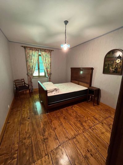 Image No.13-3 Bed House for sale