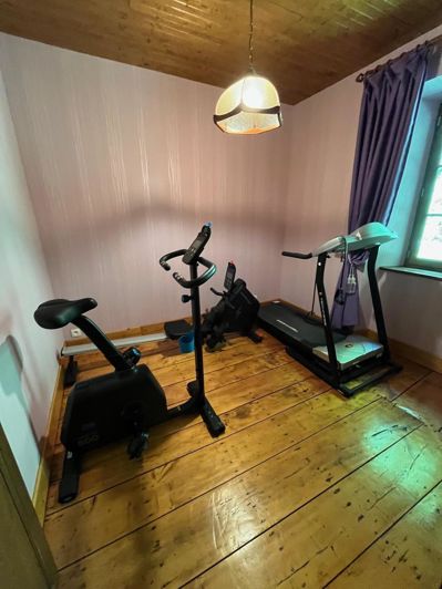 Image No.6-3 Bed House for sale