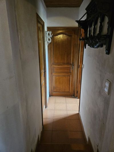 Image No.14-3 Bed House for sale