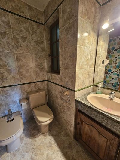 Image No.7-3 Bed House for sale