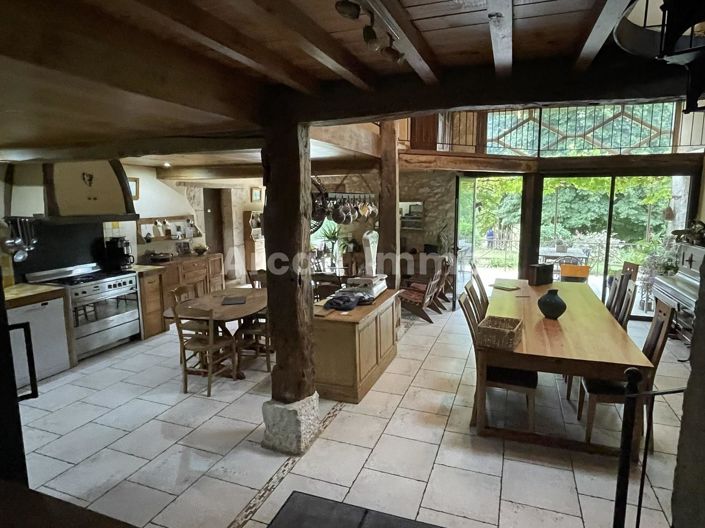 Image No.4-11 Bed House for sale