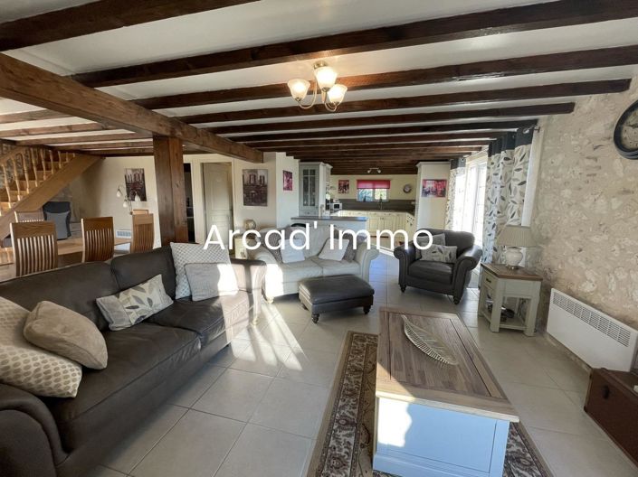 Image No.6-9 Bed House for sale