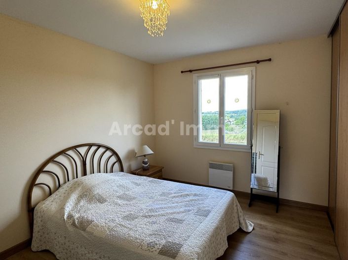 Image No.7-3 Bed House for sale