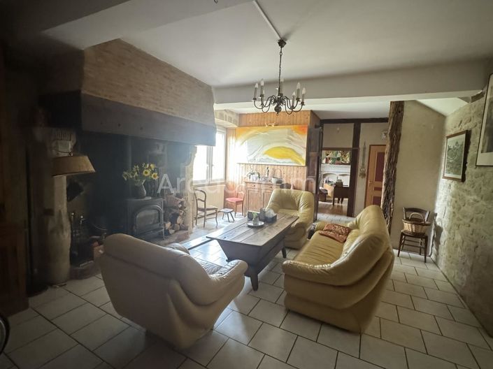 Image No.4-4 Bed House for sale