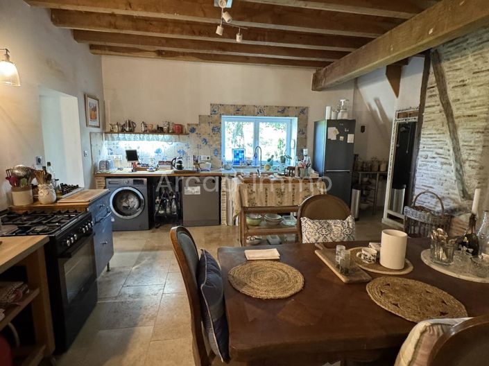 Image No.3-4 Bed House for sale